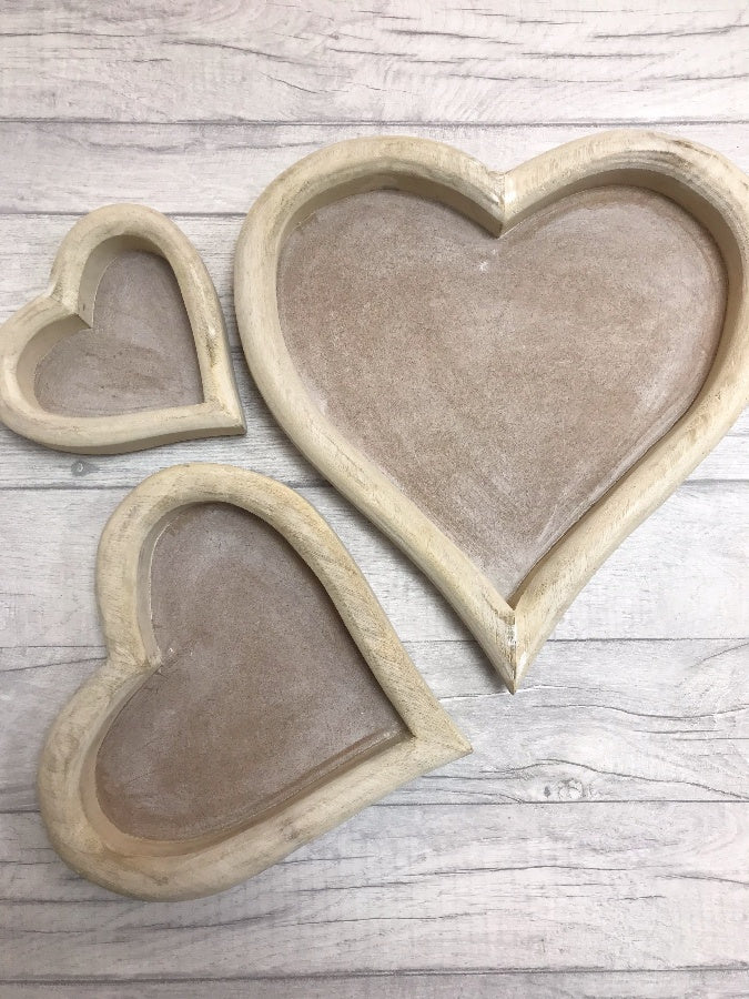 Wooden Heart Trays (Set of 3)